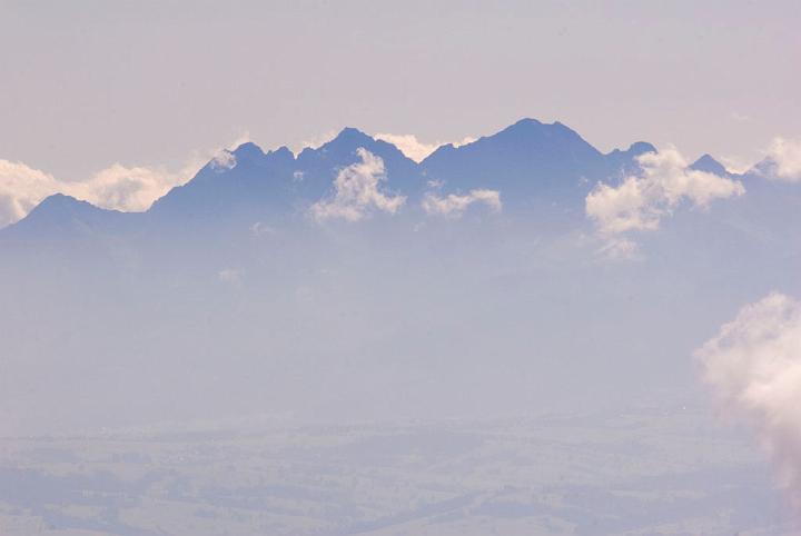 0190.jpg - Tatry - Panorama ze szczytu Babiej Góry